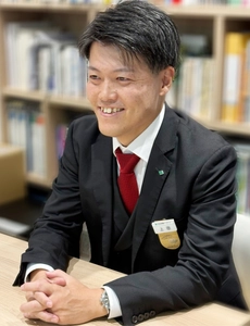 担当者画像